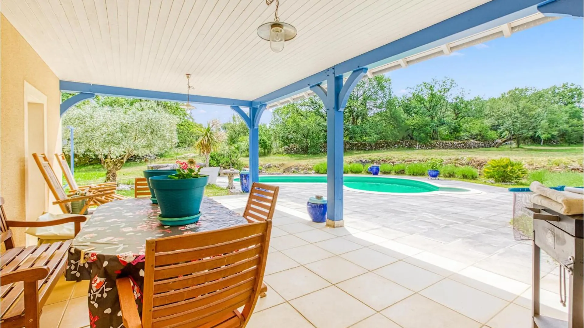 Lovely Home In Autoire With Outdoor Swimming Pool Holiday home